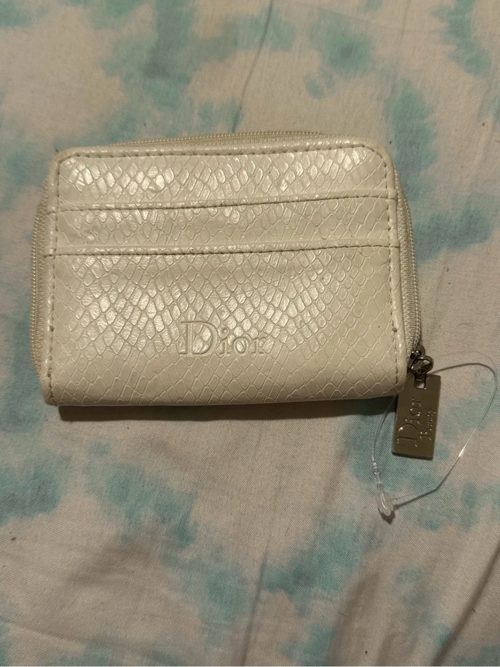 Dior White Textured Zip Card Case with Silver Logo Tag